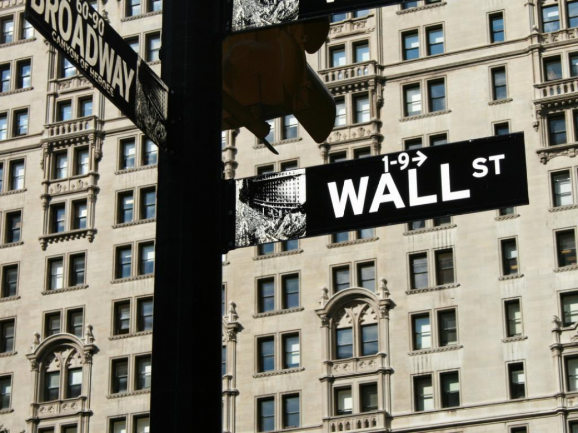 華爾街放棄ESG了嗎？永續金融轉向現實，台灣企業守住Apple與Google訂單的關鍵是什麼？